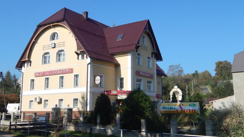 Dom Goscinny Gerus Pławna Kültér fotó